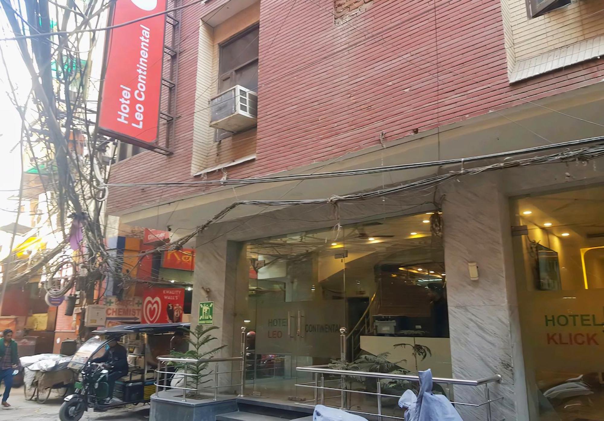 Hotel Leo Continental 뉴델리 외부 사진